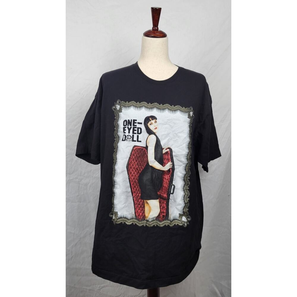 One-Eyed Doll Black Graphic Tee